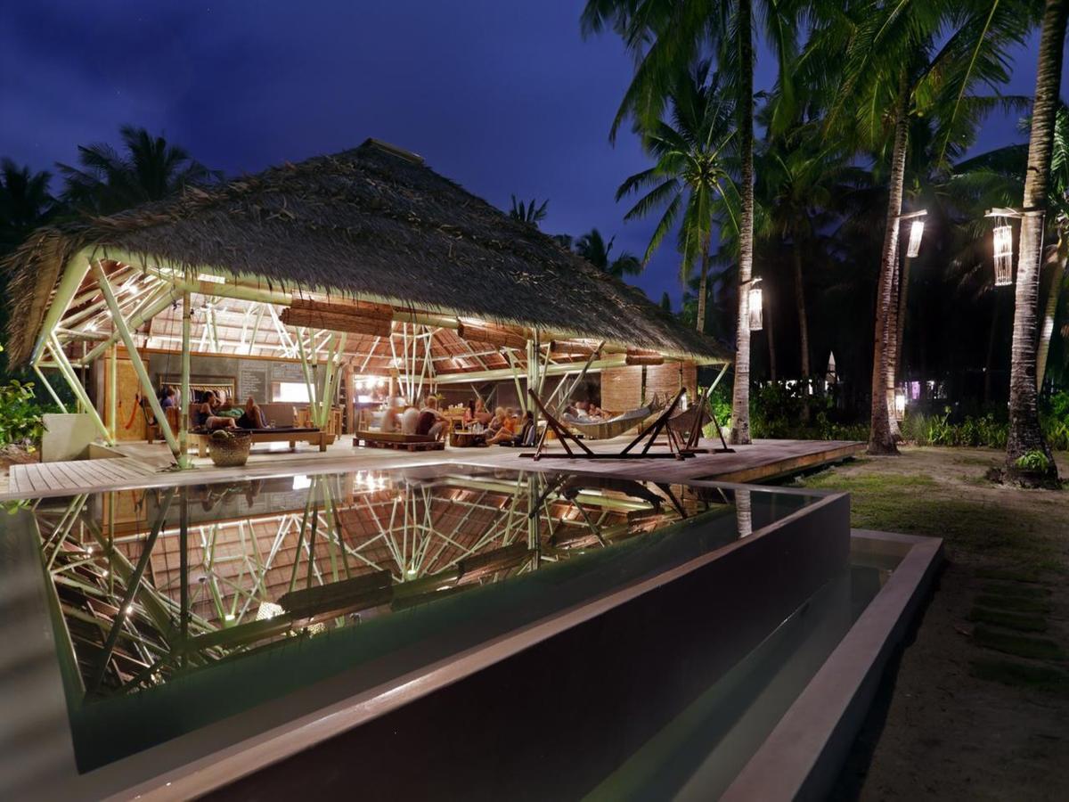 Bravo Beach Resort General Luna  Bagian luar foto