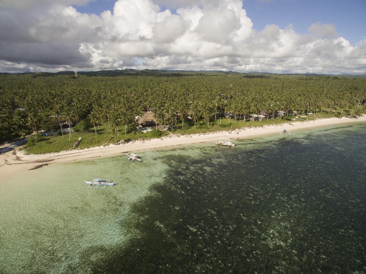 Bravo Beach Resort General Luna  Bagian luar foto
