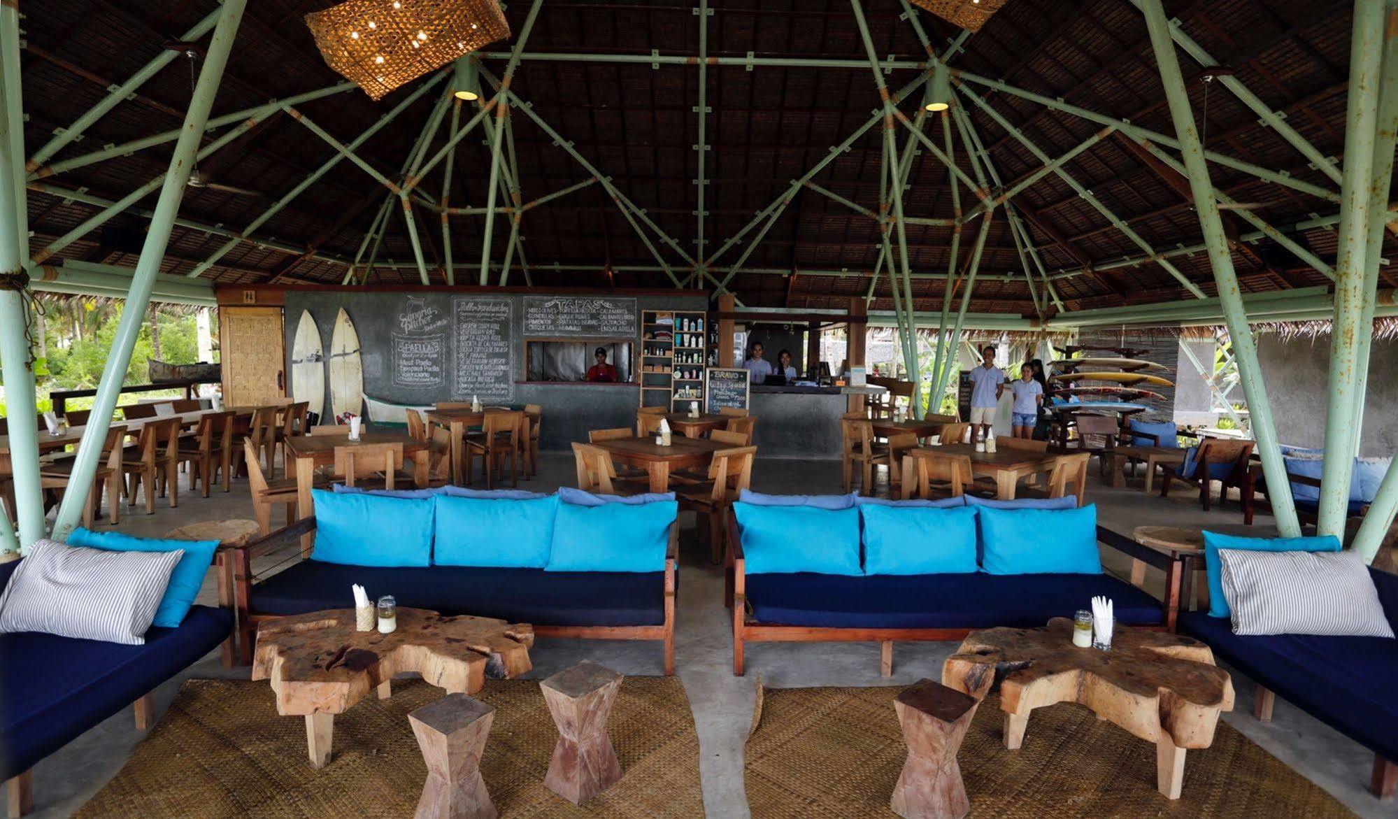 Bravo Beach Resort General Luna  Bagian luar foto